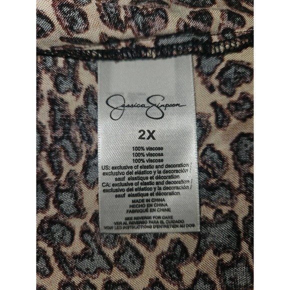 Jessica Simpson NWT Tunic Top 2X Women's Bell Sleeve Rosette Leopard Scarletti - Picture 4 of 8